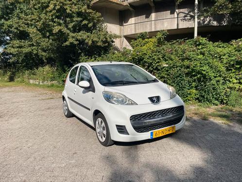 Peugeot 107 1.0 12V 5DR 2010 Wit, Auto's, Peugeot, Particulier, Airconditioning, Elektrische ramen, Radio, Benzine, A, Hatchback