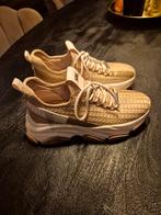 Steve maddan sneakers 39, Ophalen of Verzenden, Zo goed als nieuw, Sneakers of Gympen