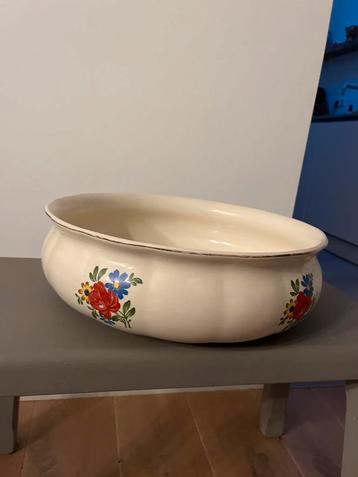 Antieke Ronde Schaal met Bloemmotieven - 38cm beschikbaar voor biedingen