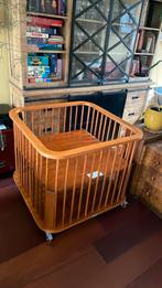 Houten Bopita baby box. Standaard maat., Ophalen, Gebruikt, In hoogte verstelbaar, Overige vormen