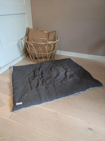 Speelkleed Koeka, zwart beschikbaar voor biedingen