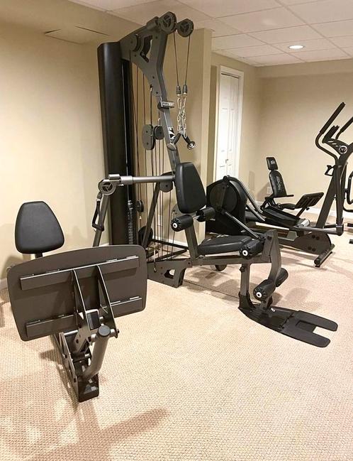 Krachtstation Life Fitness CM3 + Leg Press, Sport en Fitness, Fitnessmaterialen, Zo goed als nieuw, Overige typen, Armen, Benen