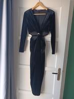 Zara velvet jurk L, Kleding | Dames, Jurken, Maat 42/44 (L), Nieuw, Ophalen of Verzenden, Onder de knie