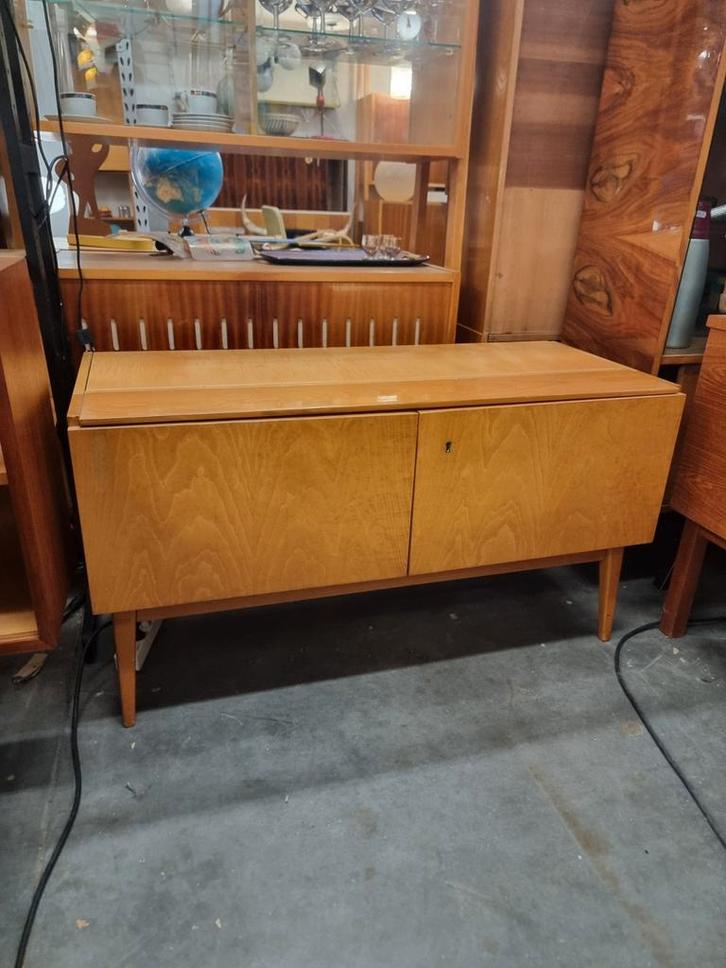 Vintage dressoir jaren 60, Huis en Inrichting, Kasten | Dressoirs, Gebruikt, 25 tot 50 cm, Ophalen