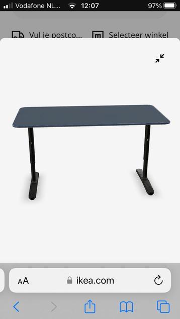 Bureau 2 x blauw en 1 zwarte Ikea bekant te koop.