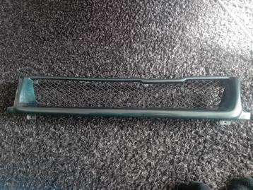 Nissan Primera P10 open grill beschikbaar voor biedingen