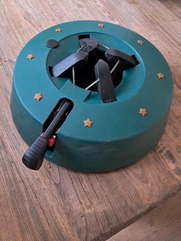 Te koop Kerstboom standaard met voethefboom. beschikbaar voor biedingen