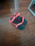 teva plateau sandalen maat 42, Kleding | Dames, Schoenen, Ophalen of Verzenden, Zo goed als nieuw, Sandalen of Muiltjes