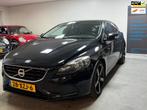 Volvo V40 1.6 D2 Kinetic, Auto's, Voorwielaandrijving, Euro 5, Gebruikt, Zwart