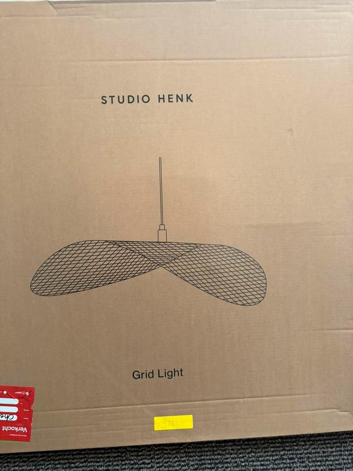 Studio Henk hanglamp. Grid Light Naturel, Beige // 85 cm, Huis en Inrichting, Lampen | Hanglampen, Zo goed als nieuw, Minder dan 50 cm