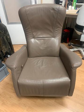 Relax stoel fauteuil beschikbaar voor biedingen