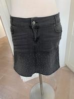 Jeans rokje merk NIKKIE MAAT 42 zwart, Zwart, Maat 42/44 (L), Ophalen of Verzenden, Zo goed als nieuw