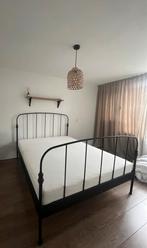 SVELVIK IKEA bedframe 160x200, Huis en Inrichting, Slaapkamer | Bedden, Ophalen, Zwart, Tweepersoons, Zo goed als nieuw