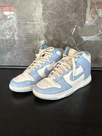 Hele mooie Nike Dunk High Aluminum, Maat 38.5 beschikbaar voor biedingen