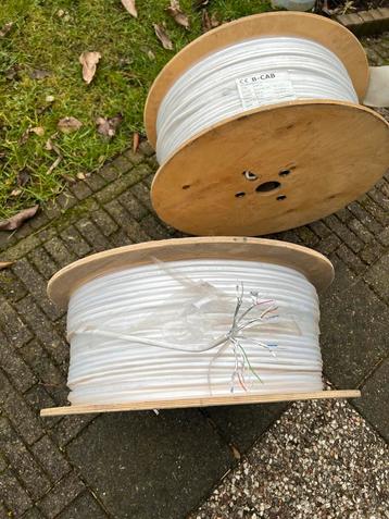 Eén Haspel met 500 mtr. Data kabel 6 x 2 x 0,6mm afgeschermd beschikbaar voor biedingen