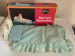 Vintage Pedigree Sindy Bed & Bedclothes 80 s niet Barbie, Ophalen of Verzenden, Gebruikt