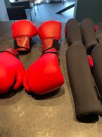 Kickboks handschoenen en beenbeschermers 2x, Sport en Fitness, Vechtsporten en Zelfverdediging, Overige, Ophalen of Verzenden