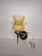 Italiaanse Wandlamp Jaren 50 Amberkleurig Glas, Ophalen of Verzenden, Zo goed als nieuw, Glas, Vintage
