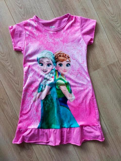 Zgan! Schattig roze nachthemd van Frozen. Draagt. 116/122, Kinderen en Baby's, Kinderkleding | Maat 116, Zo goed als nieuw, Meisje