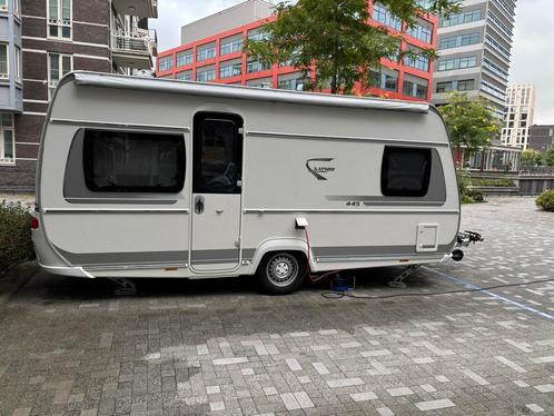 Fendt Saphir 445 TFB (2016), Caravans en Kamperen, Caravans, Particulier, tot en met 4, 1000 - 1250 kg, Rondzit, Fendt, Frans bed
