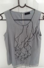 Lichtgrijze mouwloze top/blouse met ruffles van vera moda mt, Vero Moda, Ophalen of Verzenden, Zo goed als nieuw, Grijs