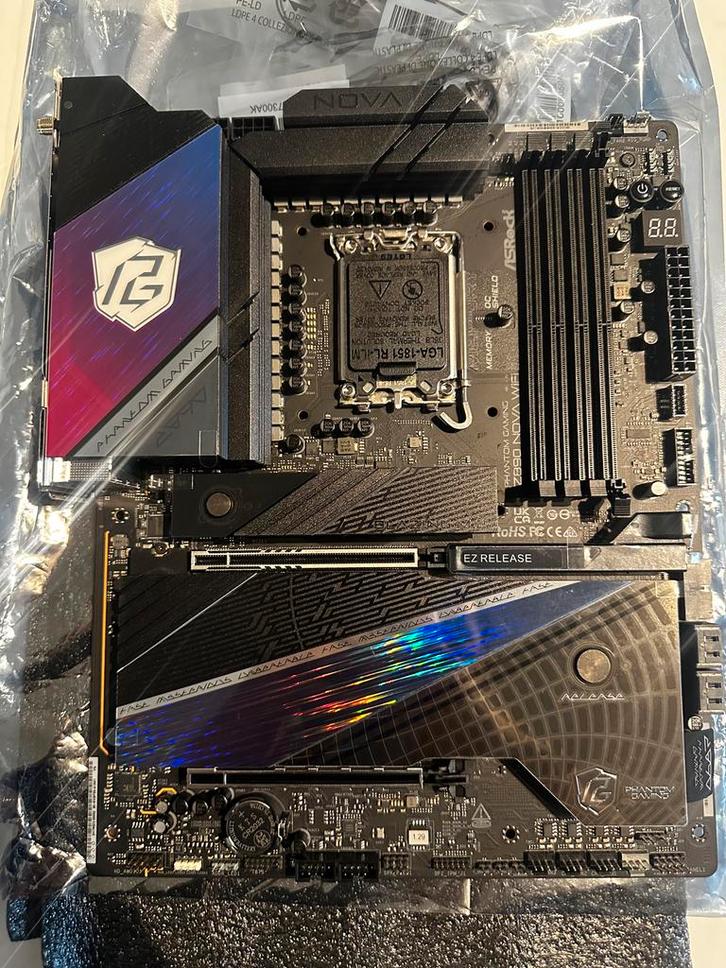 ASRock Z890 Nova WiFi Moederbord - Nieuw, Computers en Software, Moederborden, Nieuw, Intel, DDR5, Ophalen of Verzenden