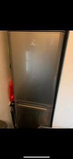 Koelkast, Witgoed en Apparatuur, Koelkasten en IJskasten, 200 liter of meer, Zo goed als nieuw, Met vriesvak, 160 cm of meer