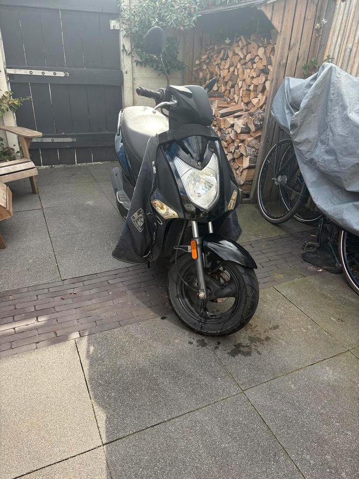 Kymco agility 50 2017, Fietsen en Brommers, Scooters | Kymco, Zo goed als nieuw, Agility, Ophalen