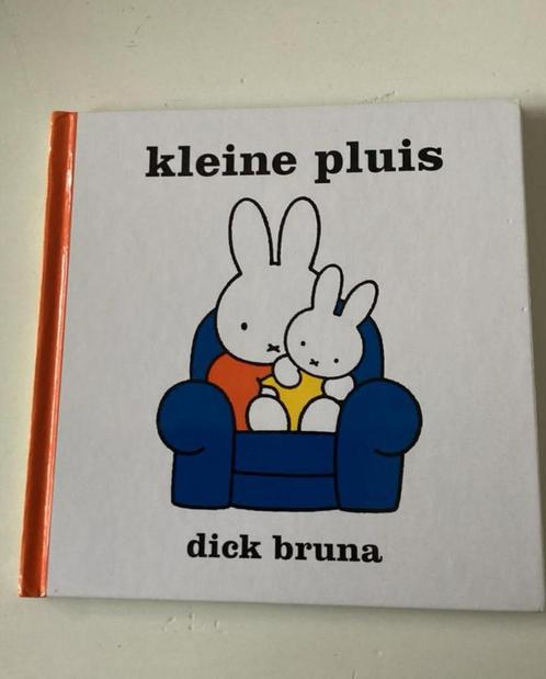 Kleine Pluis - Dick Bruna, Boeken, Kinderboeken | Baby's en Peuters, Zo goed als nieuw, Ophalen of Verzenden
