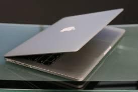 Oude Apple macbook(s) gezocht, voor school beschikbaar voor biedingen