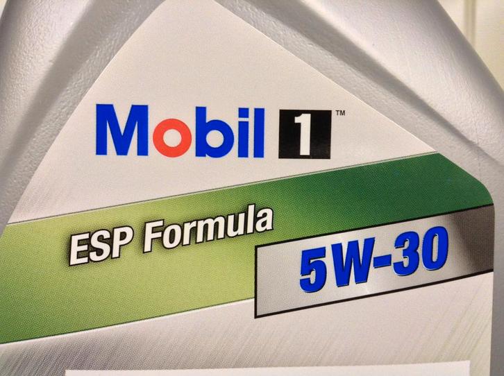 1L - 5W30 Mobil1 5W30 ESP Porsche C30 Toyota Peugeot Citroën, Auto diversen, Onderhoudsmiddelen, Ophalen