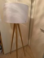 Houten Staande Lamp met Witte Kap, Ophalen, Gebruikt, Hout, 150 tot 200 cm