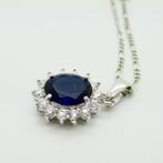 Zilveren collier met hanger, Met strass, Verzenden, Zo goed als nieuw, Nvt
