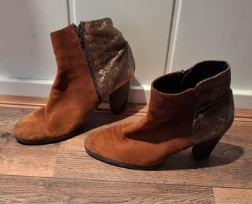 Enkellaarsjes Bruin Maat: 41. Lineazeta beschikbaar voor biedingen