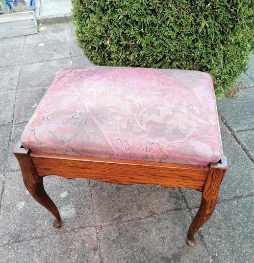 Leuk vintage kaptafel krukje, Huis en Inrichting, Krukjes, Gebruikt, Hout, Ophalen