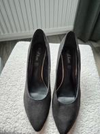 Zwarte glitter pumps maat 42, Pumps, Zwart, Ophalen of Verzenden, S.Oliver