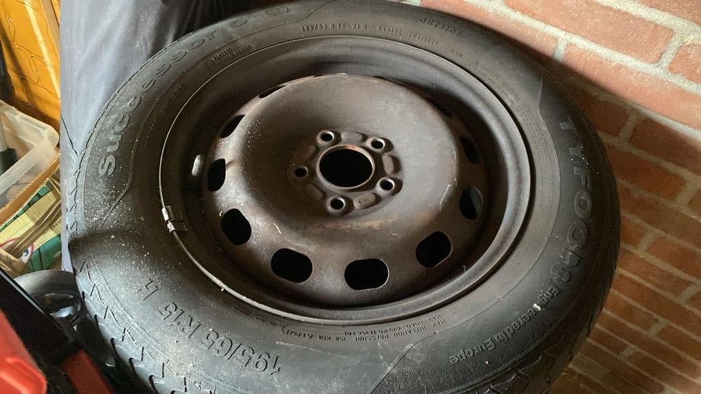 Set gebruikte zomerbanden stalen velg, Ophalen