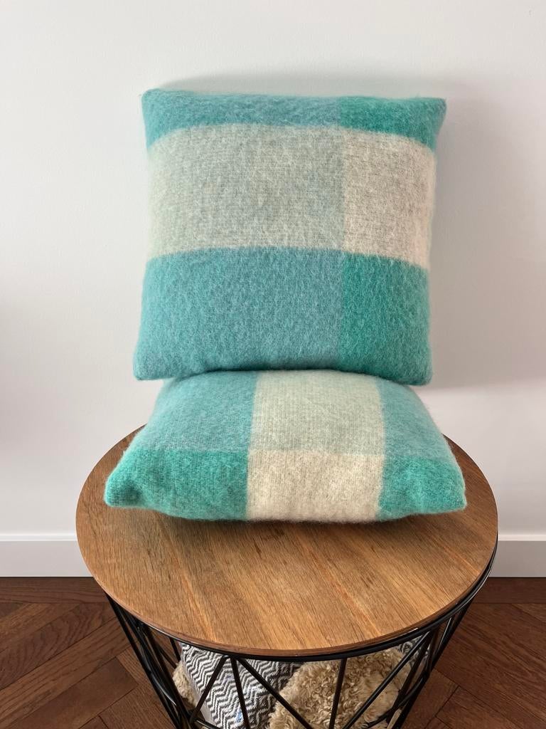 Wollen kussens van een vintage deken., Huis en Inrichting, Woonaccessoires | Kussens, Ophalen of Verzenden, Zo goed als nieuw
