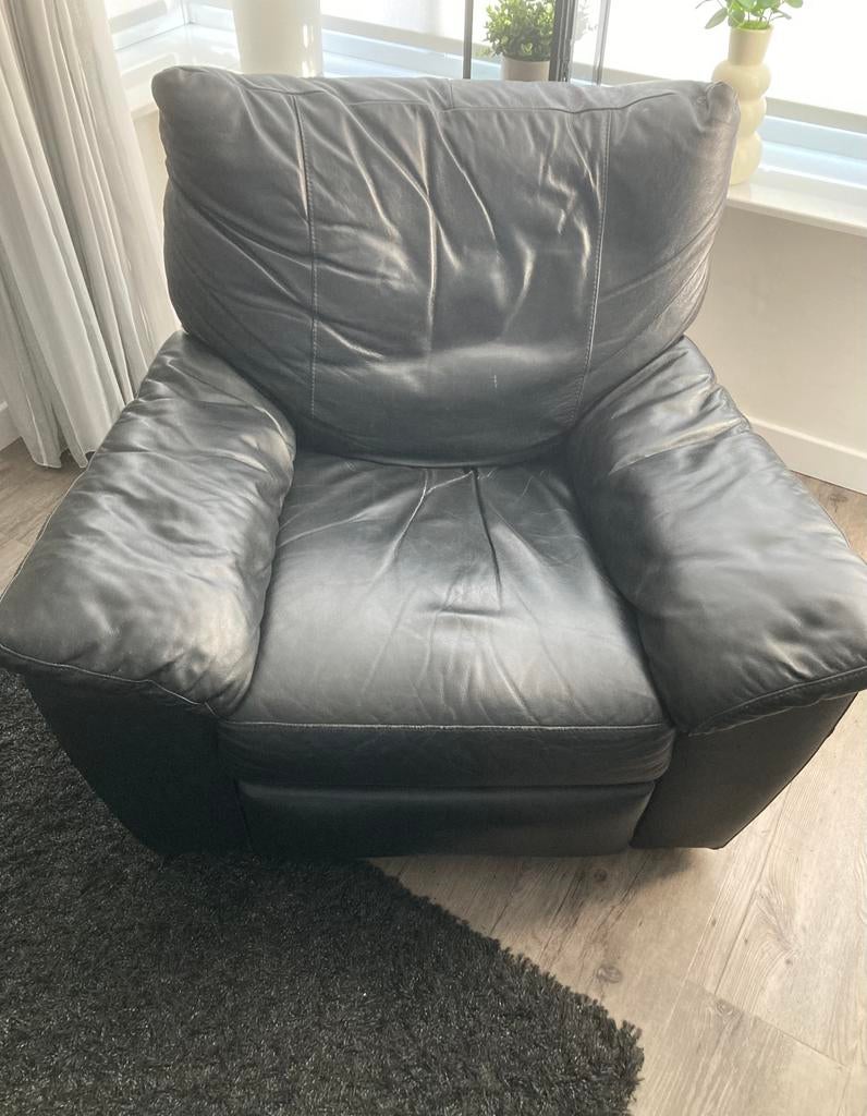 Gratis lederen relaxstoel zwart draaistoel, Huis en Inrichting, Fauteuils, Ophalen, Gebruikt, 50 tot 75 cm, Leer