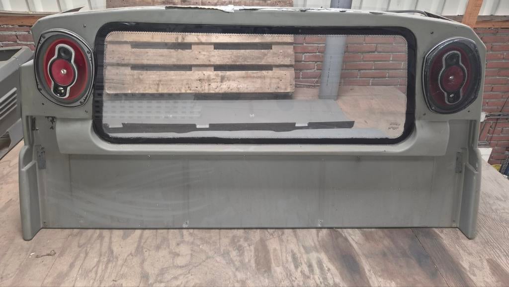 Dubbel cabine achterbank en achterwand T4, Ophalen