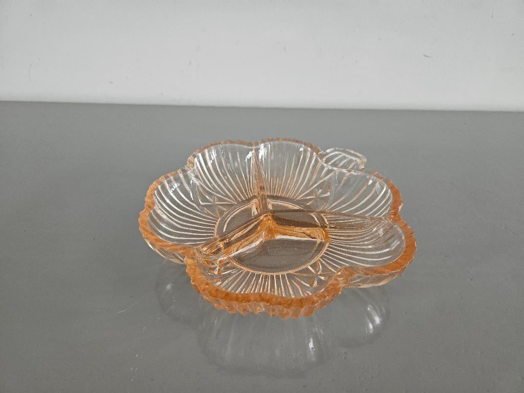 Pers roze schaaltje, Antiek en Kunst, Antiek | Glas en Kristal, Ophalen of Verzenden