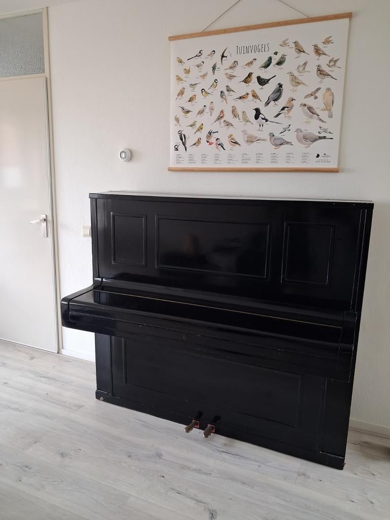 Zwarte piano van Wilhelm Rekevitz, Ophalen, Gebruikt, Zwart