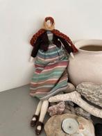 Gestyleerde stoffen pop. Meisje / vrouw. Lusi & Suzi., Ophalen, Zo goed als nieuw, Overige typen