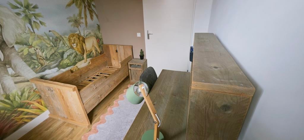 Complete kinderslaapkamer set: bed, nachtkastje & bureau, Kinderen en Baby's, Kinderkamer | Complete kinderkamers, Ophalen of Verzenden