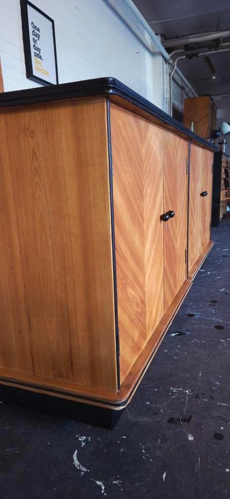 Vintage Houten Dressoir | Mid Century Wandkast, Huis en Inrichting, Kasten | Dressoirs, Gebruikt, 100 tot 150 cm, 25 tot 50 cm