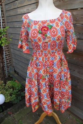 Jurk rood/ kleur Antica Sartoria 1mt (M) OPRUIMING Vaste pr, Kleding | Dames, Maat 38/40 (M), Verzenden, Antica Sartoria, Gedragen