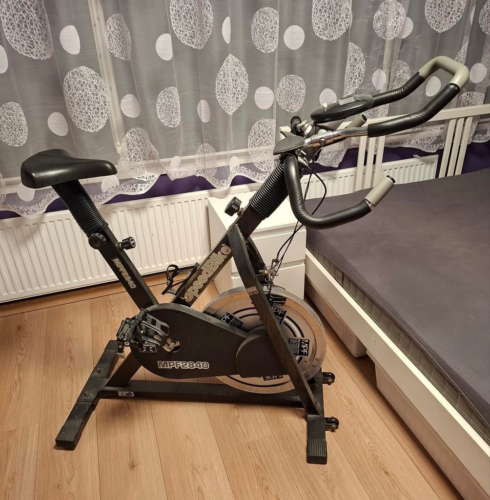 Spinningfiets MPF2840, Sport en Fitness, Ophalen, Gebruikt, Metaal, Buik