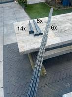 Onderdelen kast - Zwart metalen plankdragers en rails, Ophalen, Zo goed als nieuw