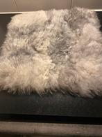 Schapenvachtje, Ophalen of Verzenden, Zo goed als nieuw