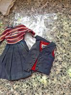 Oude barbie kleding  jaren 60 70, Verzamelen, Poppen, Ophalen of Verzenden, Gebruikt, Kleertjes